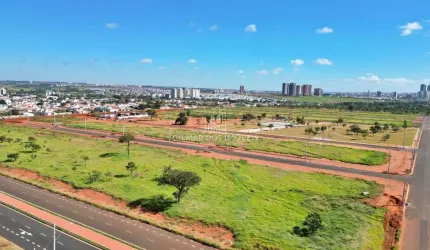 Terreno à venda Próximo ao Uberlândia Shopping parcelado e avista.
