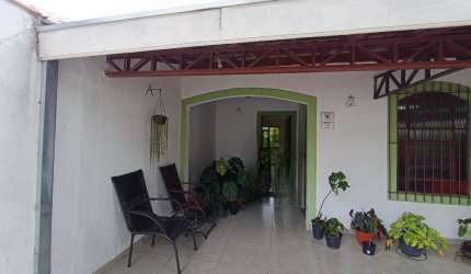 Casa Térrea - 3 Dorm. Jd. Satélite - São José dos Campos