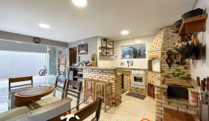 Casa com 3 suítes à venda, 350 m² por R$ 1.700.000 - Itoupava Central - Blumenau/SC