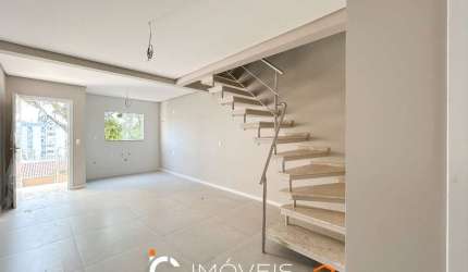 Sobrado com 2 dormitórios à venda, 95 m² por R$ 585.000,00 - Escola Agrícola - Blumenau/SC