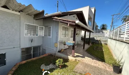 Casa com 3 dormitórios à venda, 172 m² por R$ 550.000,00 - Vila Nova - Blumenau/SC
