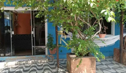 CASA COM 3 QUARTOS EM MAGALHÃES BASTOS/ RJ
