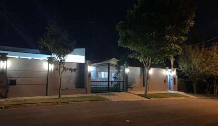 Linda casa a venda próxima ao Parque Ecológico em Indaiatuba.
