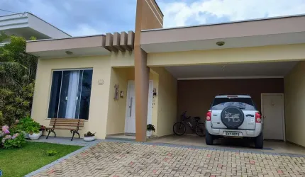 CASA TÉRREA COM 3 SUÍTES E QUINTAL - RESIDENCIAL TERRA NOBRE - INDAIATUBA SP.