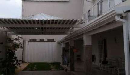 Impecável casa à venda no Jardim Regina, Indaiatuba-SP: 3 quartos, 1 suíte, 2 salas, 2 banheiros, 5 vagas, 280 m².