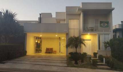 Lindo sobrado no Jardim Residencial Dona Lucilla