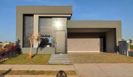 Casa nova térrea no Jardim Villa Sapezal