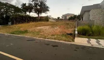 EXCELENTE TERRENO COND. YPÊ DOURADO - VALINHOS/SP
