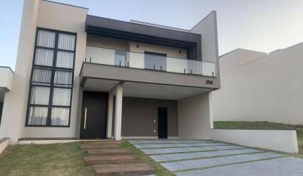 Casa a venda - Sobrado em condomínio no Jardim Piemonte, Indaiatuba-SP: 4 quartos, 2 suítes, 3 salas, 3 banheiros, 4 vagas, 250m².