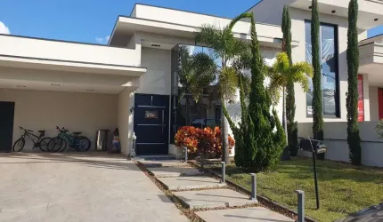 Casa de luxo em condomínio no Jardim Residencial Dona Lucilla, Indaiatuba-SP: 3 quartos, 3 suítes, 2 salas, 4 banheiros, 4 vagas, 180m².