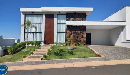 Casa de Luxo em Condomínio no Jardim Residencial Dona Maria José, Indaiatuba-SP: 3 quartos, 3 suítes, 2 salas, 5 banheiros, 4 vagas, 200m².