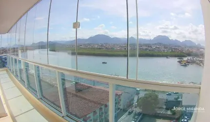 Apartamento com 2 Quarto à Venda em Centro de Guarapari/ES
