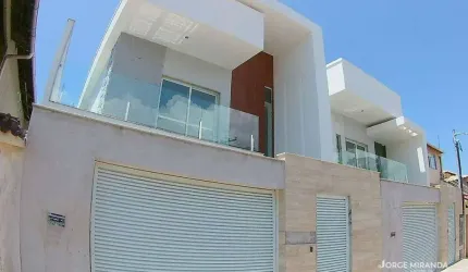 Casa Duplex com 3 Quartos à Venda em Praia do Morro - Guarapari/ES