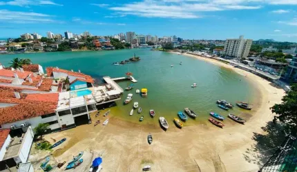Apartamento com 3 quartos frente p/ mar à venda na Prainha de Muquiçaba - Guarapari/ES