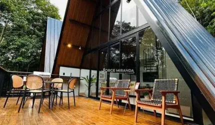 Chalé com 2 dormitórios à venda por R$ 1.000.000 - Buenos Aires - Guarapari/ES