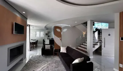Casa com 3 quartos à venda na Nossa Senhora da Saúde, Caxias do Sul  por R$ 1.900.000