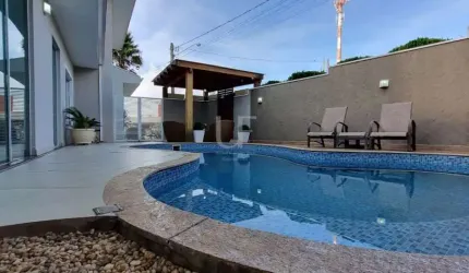 Sobrado de alto padrão, boa localização privilegiada em condomínio no centro de Louveira