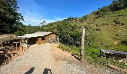 Casa à venda no bairro Pagara - Santo Amaro da Imperatriz/SC
