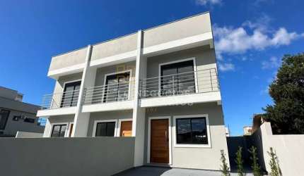 Sobrado à venda no bairro Aririu - Palhoça/SC