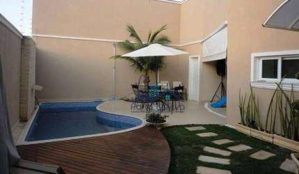 Casa com 4 dormitórios, 232 m² - venda por R$ 1.590.000,00 ou aluguel por R$ 8.500,00/mês - Villa Branca - Jacareí/SP