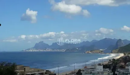 Casa com 4 dormitórios à venda, 255 m² por R$ 2.476.000,00 - Piratininga - Niterói/RJ