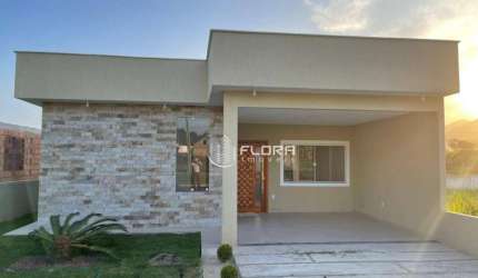 Chegou a sua vez!!!! Linda casa com 3 dormitórios à venda, 110 m² por R$ 470.000 - Condomínio Vitória dos Anjos - Maricá/RJ