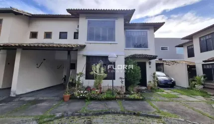 Casa com 3 dormitórios à venda, 116 m² por R$ 780.000,00 - Itaipu - Niterói/RJ