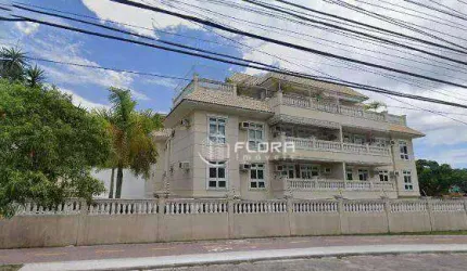 Apartamento com 4 dormitórios à venda, 117 m² por R$ 700.000,00 - Itaipu - Niterói/RJ
