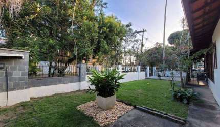 Casa com 3 dormitórios à venda, 143 m² por R$ 900.000,00 - Itaipu - Niterói/RJ