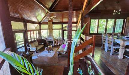Casa com 4 dormitórios à venda, 323 m² por R$ 1.200.000,00 - Itaipu - Niterói/RJ