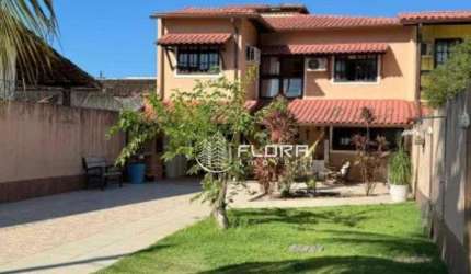 Casa com 3 dormitórios à venda, 144 m² por R$ 800.000,00 - Itaipu - Niterói/RJ