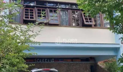 Casa com 3 dormitórios, 179 m² por R$ 950.000 - Vila Progresso - Niterói/RJ