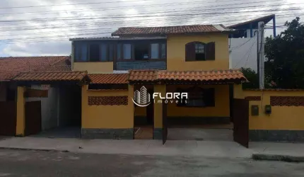 Casa com 4 quartos, sendo 2 suítes, com churrasqueira, com 264 m² por R$ 450.000 - Cordeirinho - Maricá/RJ