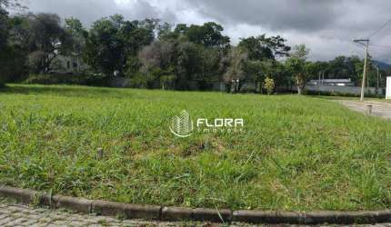 Terreno plano com 392m2 no Condominio ECO `PLACE