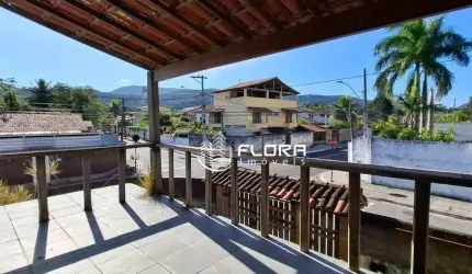 Casa com 3 dormitórios à venda, 150 m² por R$ 545.000,00 - Maravista - Niterói/RJ