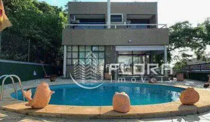 Casa com 5 dormitórios à venda, 450 m² por R$ 2.500.000,00 - Camboinhas - Niterói/RJ
