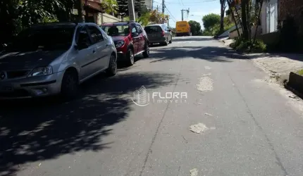 Terreno à venda, 360 m² por R$ 475.000,00 - Piratininga - Niterói/RJ