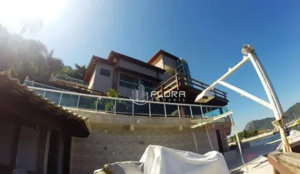 Casa com 9 dormitórios à venda, 196 m² por R$ 8.000.000,00 - São Francisco - Niterói/RJ