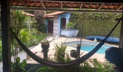 Casa com 3 dormitórios à venda por R$ 740.000 - Piratininga - Niterói/RJ