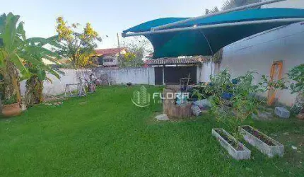 Terreno à venda, 242 m² por R$ 450.000,00 - Itaipu - Niterói/RJ