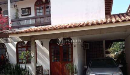 Casa com 3 dormitórios à venda, 136 m² por R$ 790.000,00 - Piratininga - Niterói/RJ