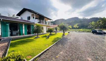 Casa de campo em Navegantes SC