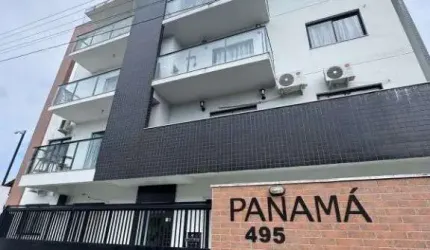 Apartamento com 2 dormitórios à venda no Centro de Navegantes/SC