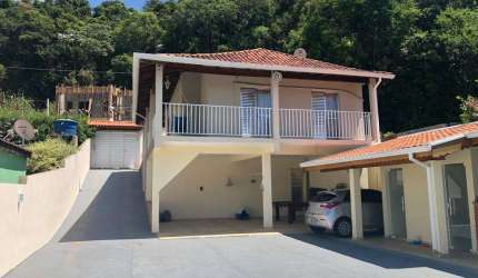Casa para Venda em Jundiaí, Centro, 2 dormitórios, 2 banheiros, 4 vagas