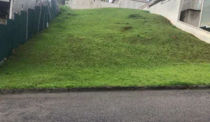 Terreno em Condomínio para Venda em Santana de Parnaíba, Tamboré