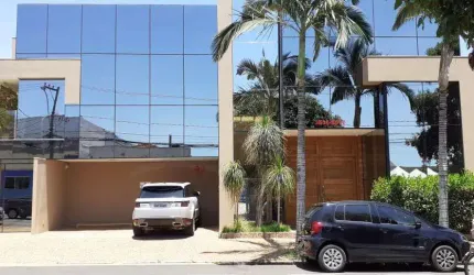 Comercial para Venda em Araçatuba, Centro, 5 banheiros, 3 vagas