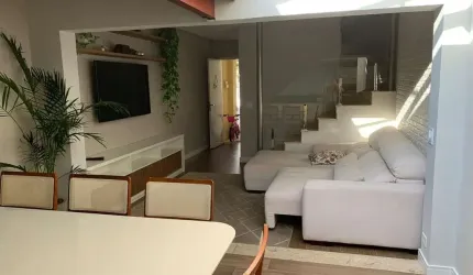 Sobrado para Venda em Jundiaí, Cidade Nova, 2 dormitórios, 1 banheiro, 1 vaga
