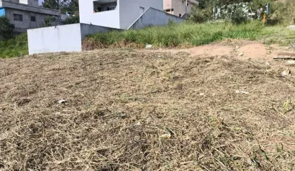 Terreno em Condomínio para Venda em Cajamar, Centro