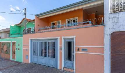 Casa para Venda em Jundiaí, Jardim Florestal, 3 dormitórios, 1 suíte, 3 banheiros, 2 vagas