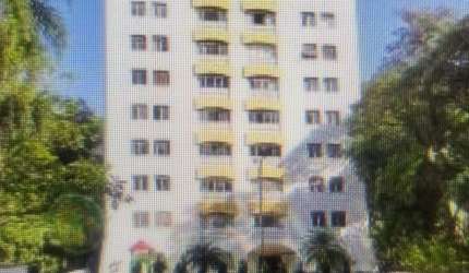 Apartamento à venda  com 3 quarto(s)